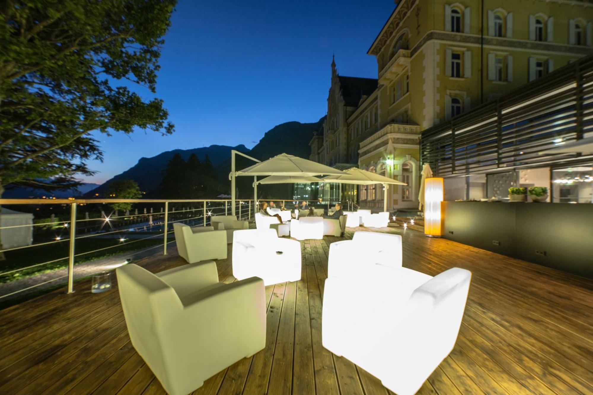 Grand Hotel Billia Сент-Винсент Экстерьер фото